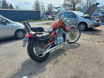 Suzuki intruder VS800 classic - 2