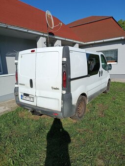 Renault trafic 1.9 cdti - 2