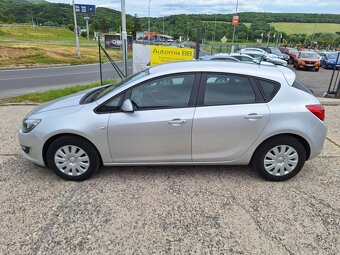 Opel Astra 1.7 CDTI 130k Cosmo - 2