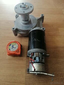 Motor s prevodovkou - 2