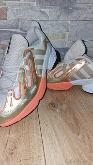 Adidas 44 - 2