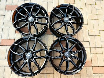 Rial - volvo, Ford, Peugeot 5x108 r18 - 2