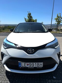 Toyota C-HR 1.8 Hybrid (2021), TOP STAV, 1. majiteľ, záruka - 2