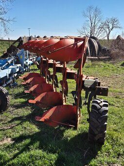 Predam 5 radlicny pluh otocny - 2