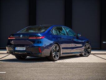 BMW i7 xDrive60 M Sport Limousine - 2