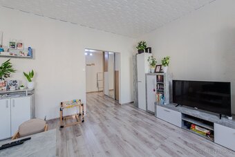 Prenájom 2-izb. byt, loggia, zariadený – Sekčov - 2