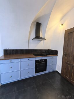REZERVOVANÉ - Byt - centrum Banská Štiavnica 47m² - 2