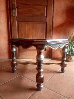 Konferenčný stolík - 2