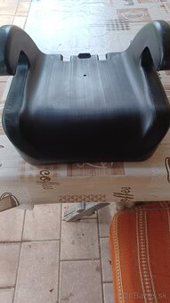 podsedák detský - 2