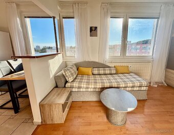 Prenajmem 1-izbový byt v Banskej Bystrici - 2