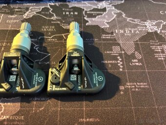 Snimače tlaku vzduchu pre Mercedes Benz TPMS RDC NOVE - 2