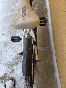 KELLYS Marc6six 16" - 2