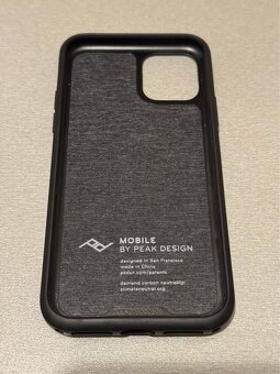 Kryt iPhone 11 Pro od PeakDesign - 2