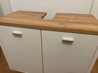 Skrinka pod umyvadlo - 2