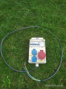 Stavebny rozvadzac - 2