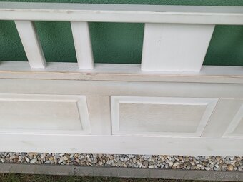 Manželská posteľ z masívu - 2