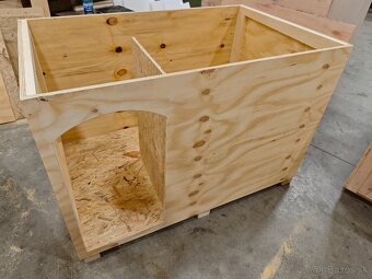 Búda pre psa sa zateplenou podlahou - 2