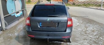 Predám Octaviu Combi 2.0 TDI 103kw CR - 2