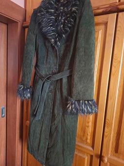 predám dámsky kožený kabát - 2