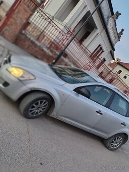 Predam auto Kia ceed 2008 1.6 66Kw - 2