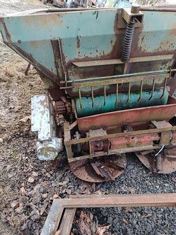 Predám rozmetadlo - 2