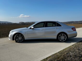 Mercedes Benz E-250 CDI - 2
