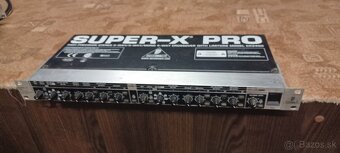 Crossover +Virtualizer Behringer - 2