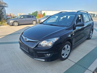 HYUNDAI I30 1,6 CRDI ROK 2012 - 2