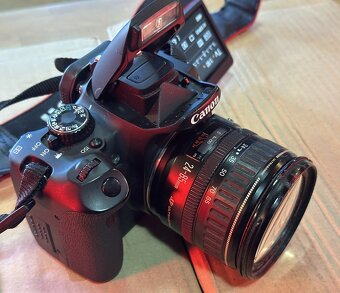 Digitálna zrkadlovka Canon 650D + objektív 24-85 + príslušen - 2