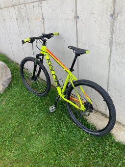 KELLYS MADMAN 50  27,5” - 2