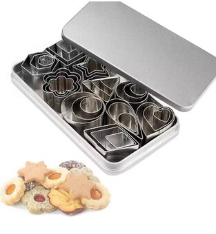 30 kusové balenie vykrajovačiek na koláče - 2