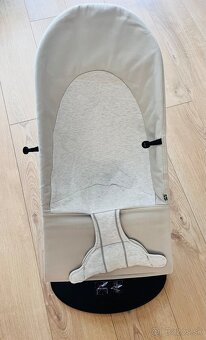 Baby Björn lehátko - 2