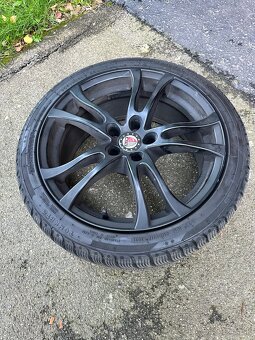 Zimné pneumatiky 235/40 r18 +elektrony - 2