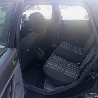Ford focus1,6 tdci facelift - 2
