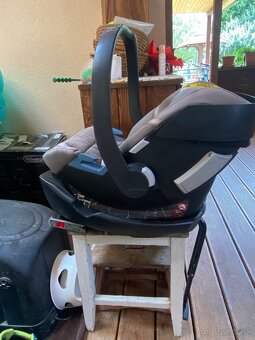 Autosedačka Cybex - vajíčko - 2