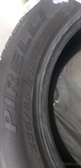 Predam zimne pneumatiky Pirelli 235/60 r18 - 2
