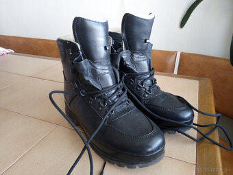 Panske kozene vibramy RAICHLE. - 2