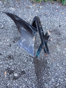 Pluh jednostranný Agzat,tera vari - 2