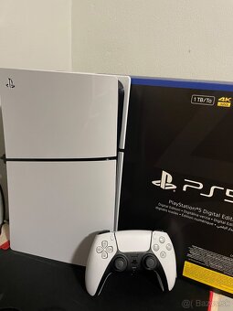 PlayStation 5 (Slim) Digital Edition - 2