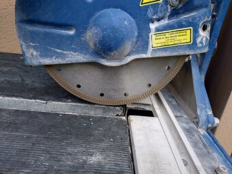 Rezačka na dlažbu - 2