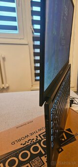 Predám notebook asus vivobook - 2