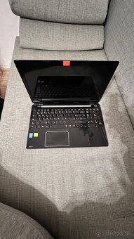 Toshiba Satellite L50-A-19N - 2