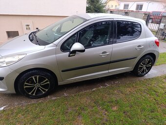 Peugeot 207 - 2