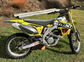 Suzuki RMZ 450 2015 - 2