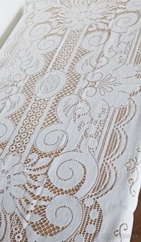 Retro čipkovaný behúň/obrus - 2