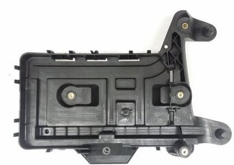 Štartér golf 5 V 1,9 tdi combi 2009 volkswagen variant - 2