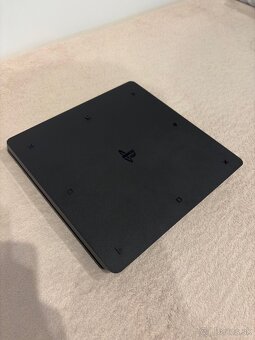 PS4 Slim 1TB - 2
