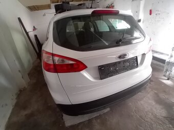 rozpredam focus mk3 1.0 ecoboost M2DA 2013 - 2