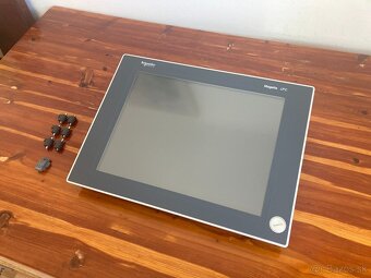 HMI panel Schneider 15" Windows XP - 2