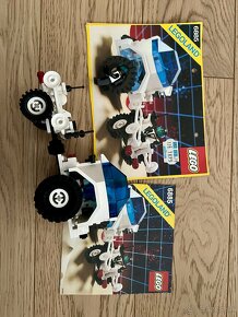 Lego 6885 Futuron Saturn Base Main Team (Crater Crawler) - 2